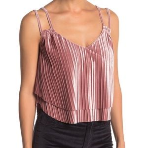 BB Dakota Touch of Velvet Top